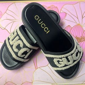 RARE Gg Inspired Wedge Slides